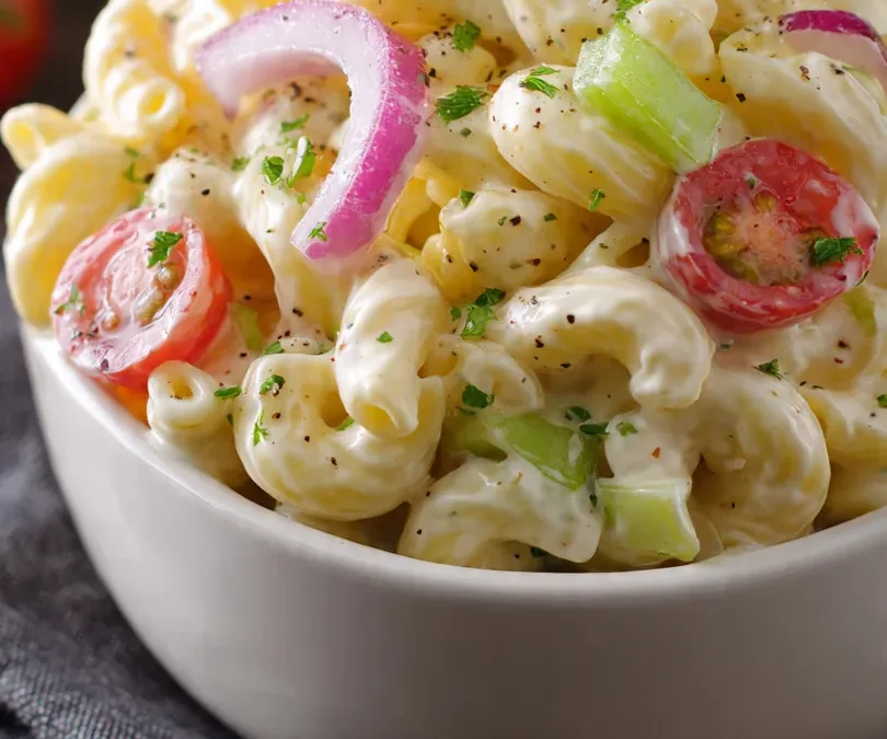 Homestyle Amish Macaroni Salad