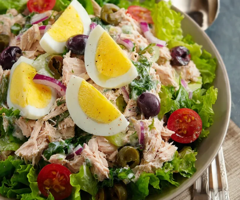 Classic Tuna Salad Recipe (Quick, Easy & Perfectly Delicious!)